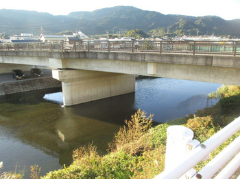 由比川2 のコピー.jpg